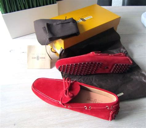 prada car shoe italia